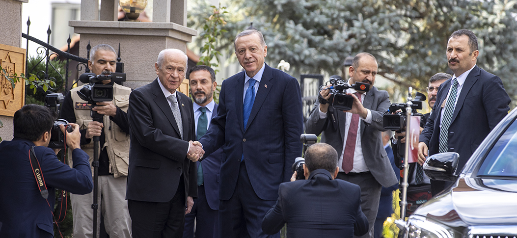 Cumhurbaşkanı Erdoğan, MHP Genel Başkanı Bahçeli ile bir araya geldi
